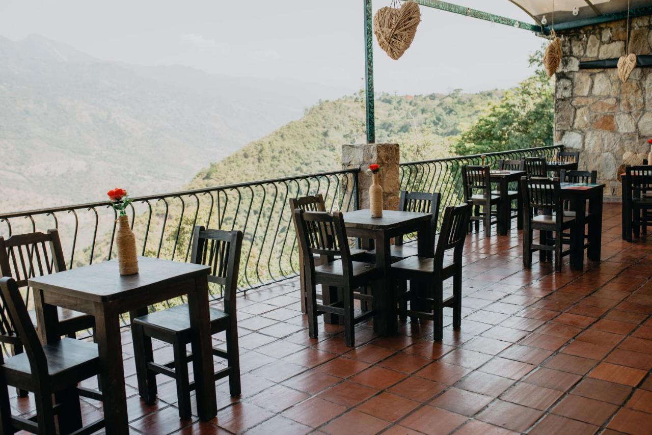 Hotel El Castillo Chinauta Luaran gambar