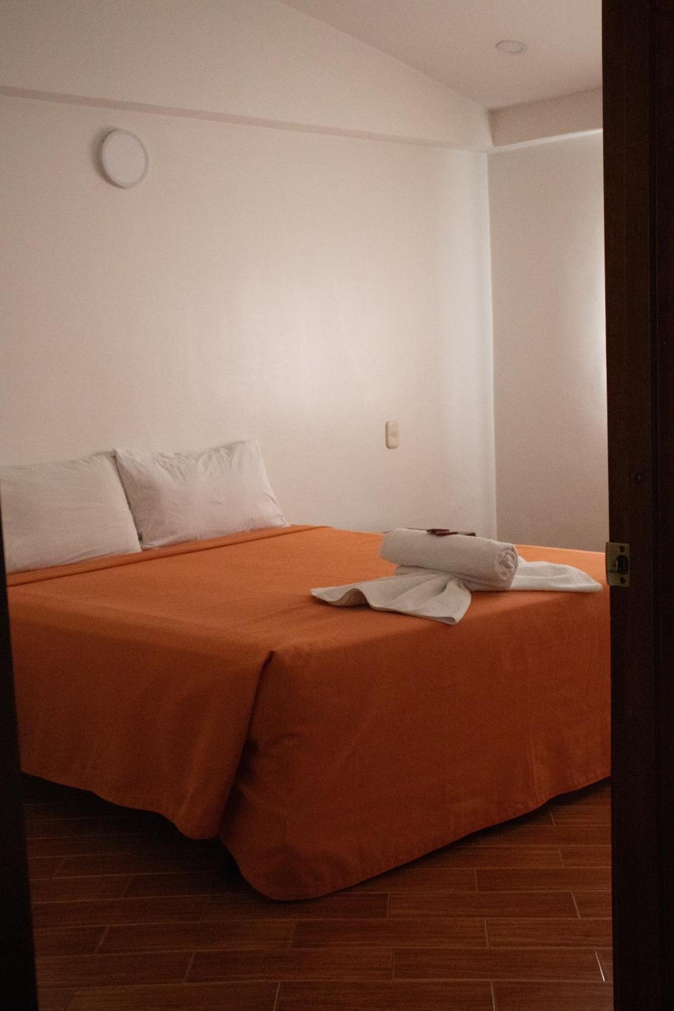 Hotel El Castillo Chinauta Luaran gambar